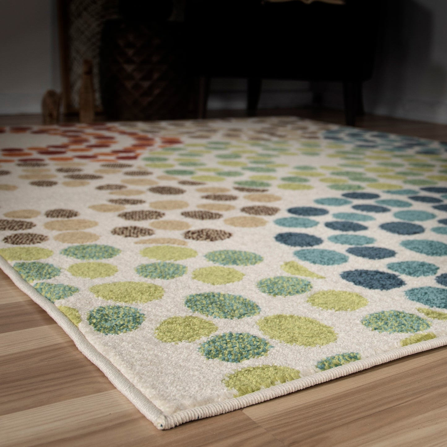 Orian Veranda Brandon Berry Multi 92"X130"