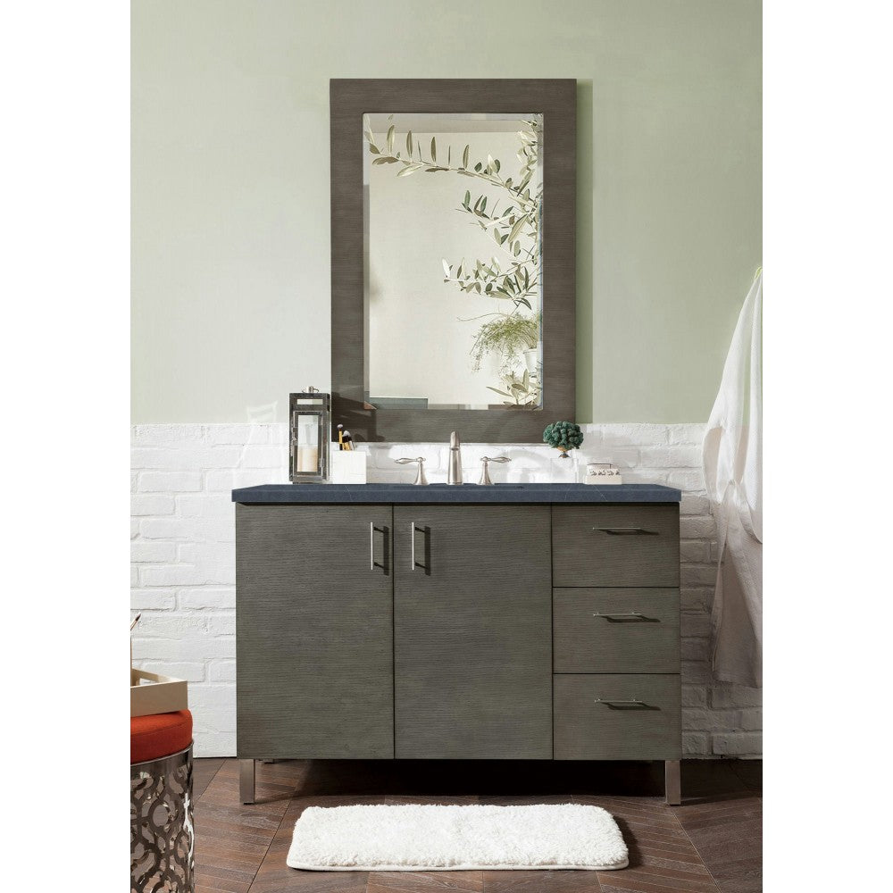 Metropolitan 48" Single Vanity Silver Oak w/ 3 CM Charcoal Soapstone Quartz Top