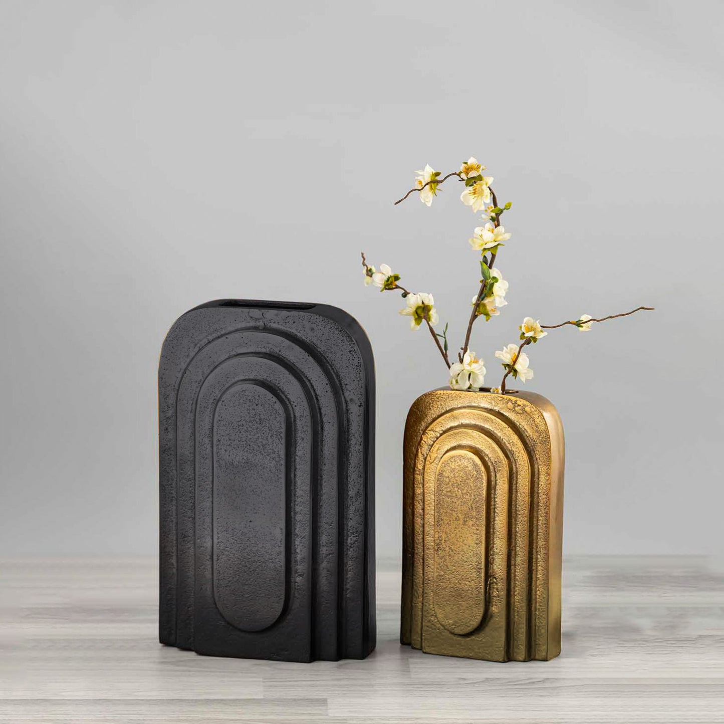 Calyx 9" Metal Table Vase Small Gold