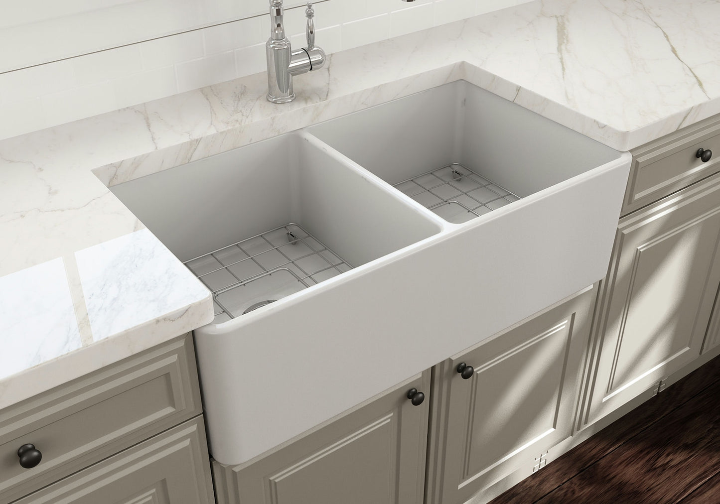 Classico Farmhouse Apron Front Fireclay 33" Double Bowl Kitchen Sink Matte White