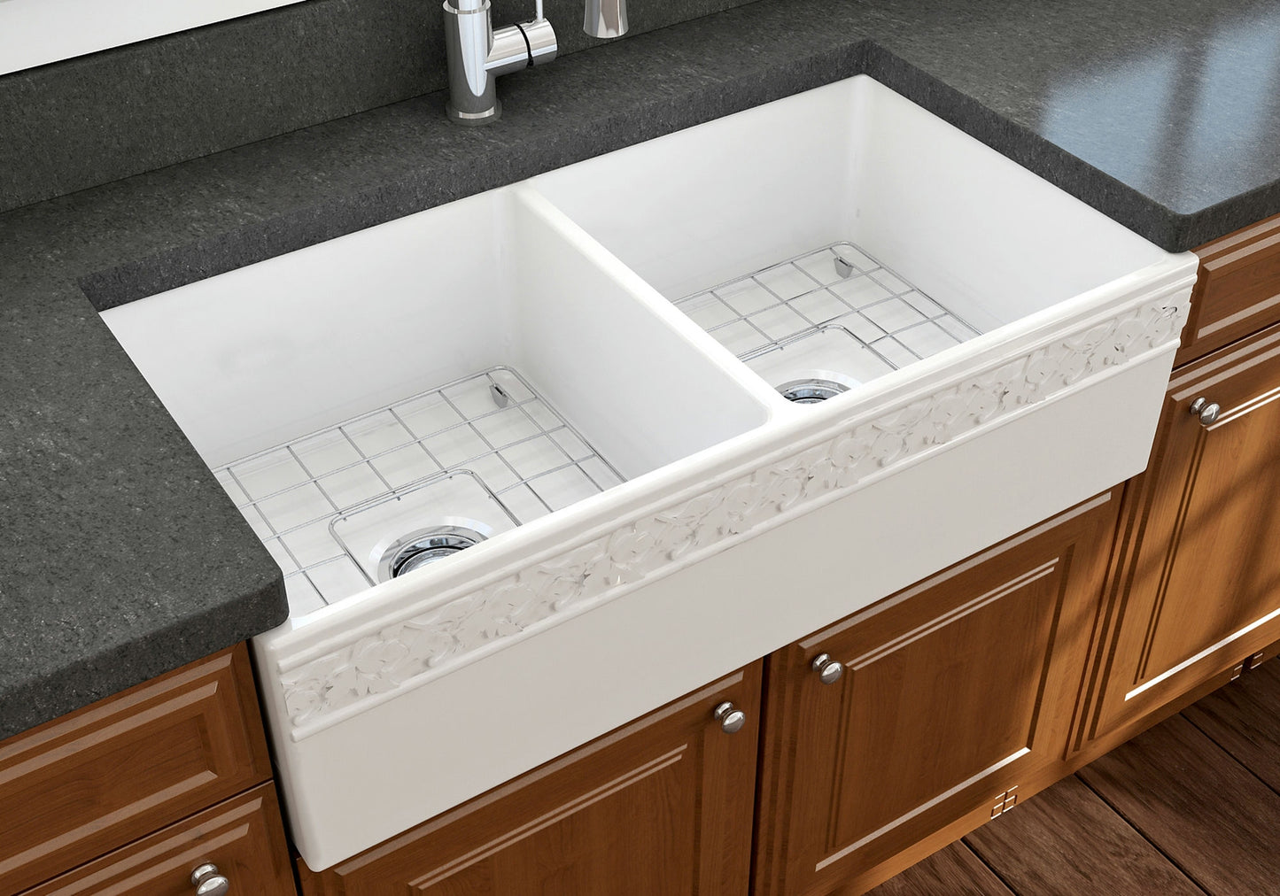 Vigneto Apron Front Fireclay 36" Double Bowl Kitchen Sink in White