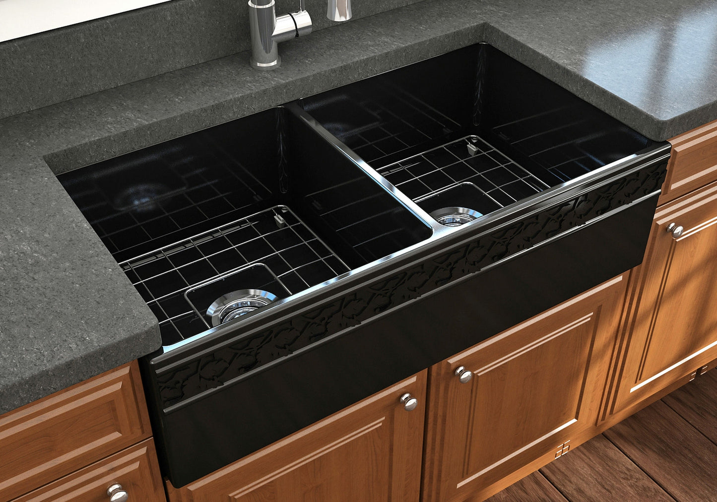 Vigneto Apron Front Fireclay 36" Double Bowl Kitchen Sink in Black