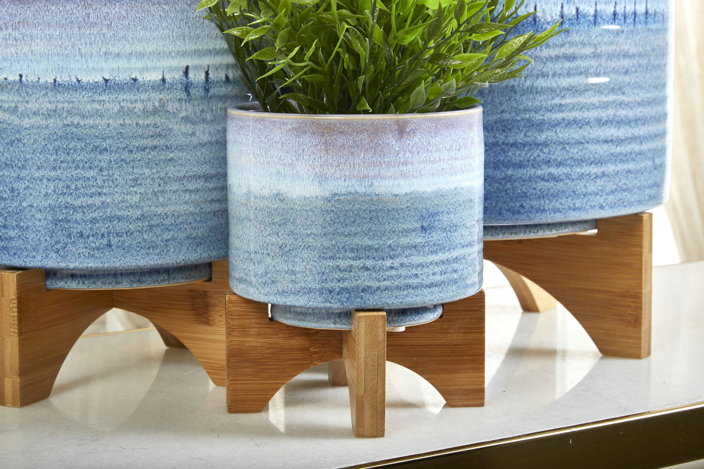 Ceramic 5" Planter On Stand, Blue Fade