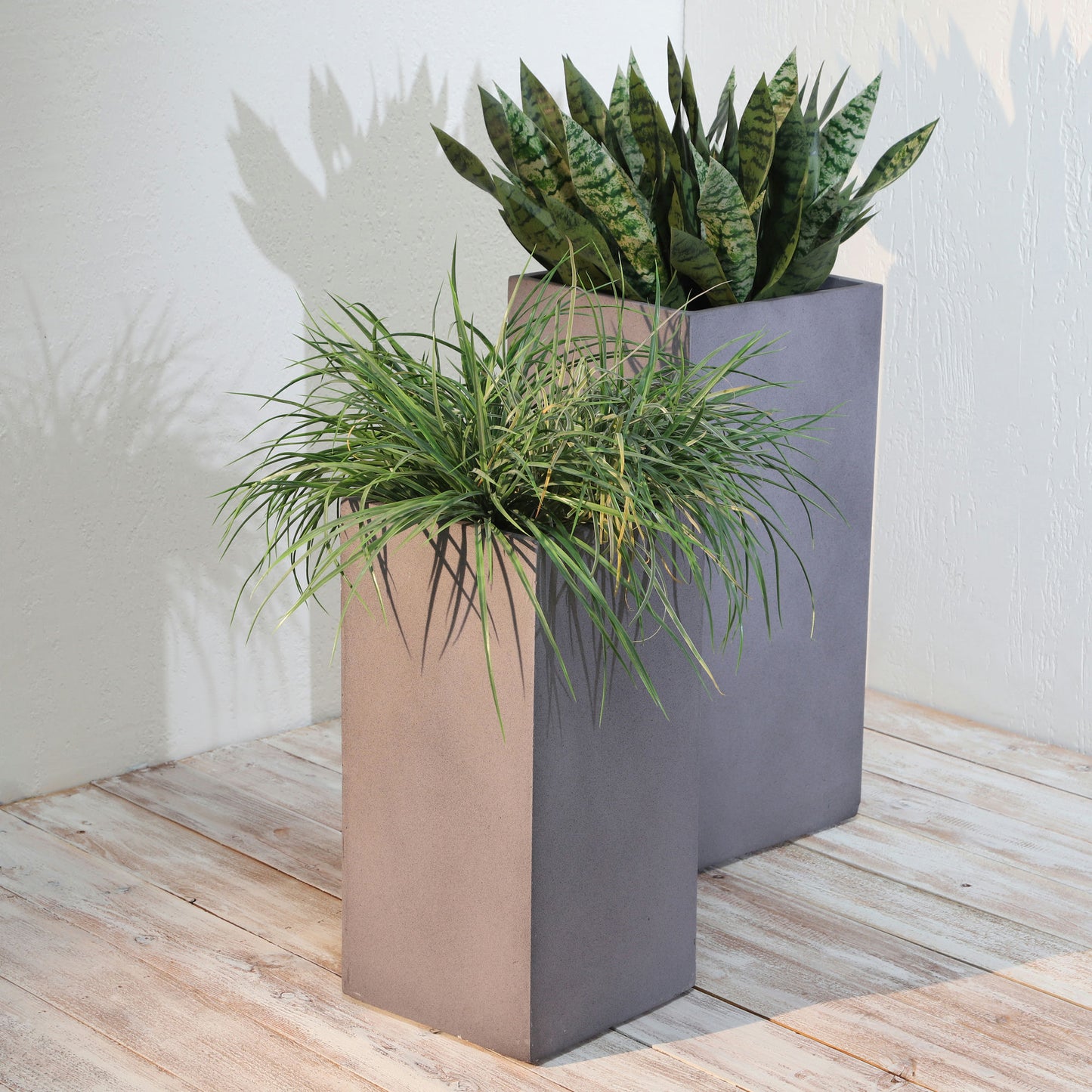 Resin, S/2 11/13"d Square Nested Planters, Gray