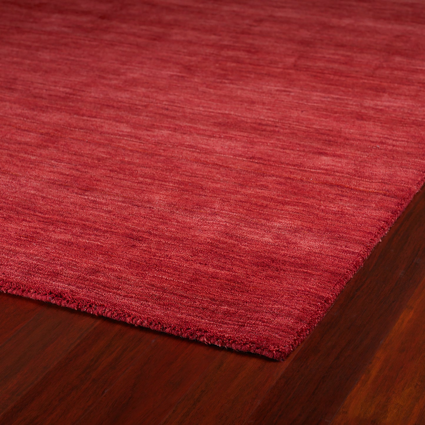 Kaleen Renaissance Collection Dark Cardinal Throw Rug 3' x 5'