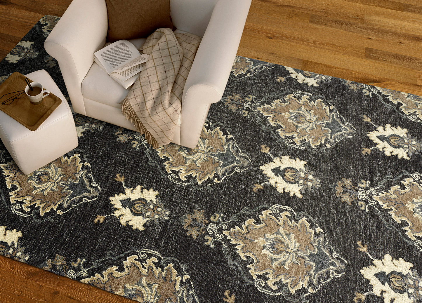 Kaleen Brooklyn Collection Dark Charcoal Throw Rug 2' x 3'