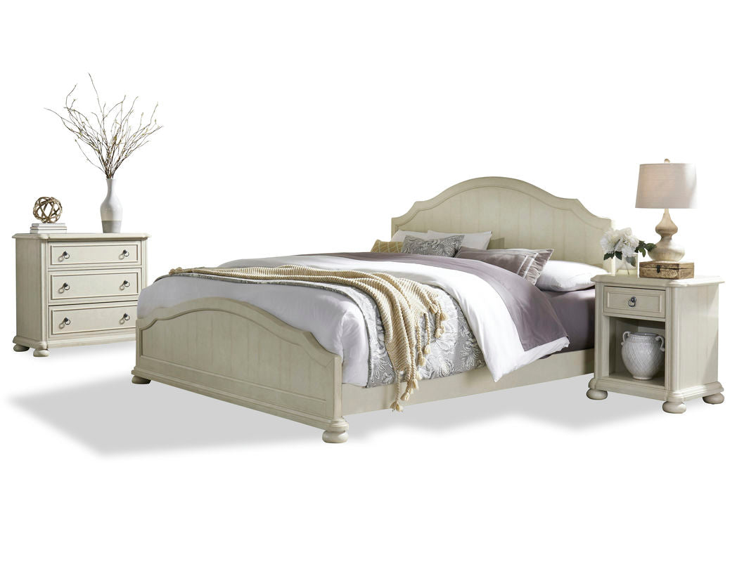 Chambre King Bed, Nightstand and Chest by homestyles