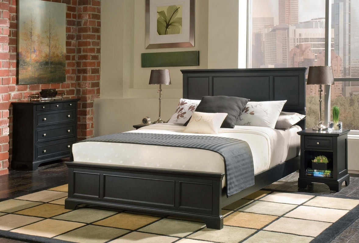 Ashford King Bed, Nightstand and Chest by homestyles