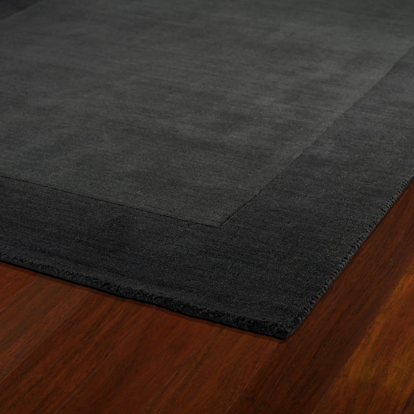 Kaleen Regency Collection Dark Carbon Area Rug 5' x 7'9"