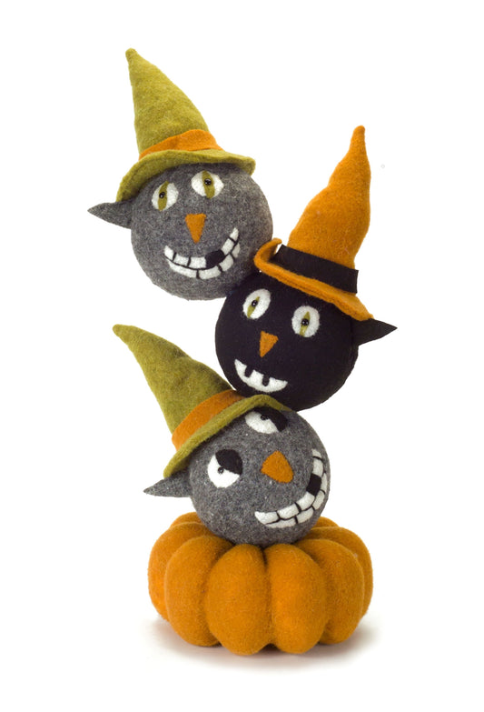 Cat Stack 25.75"H Polyester
