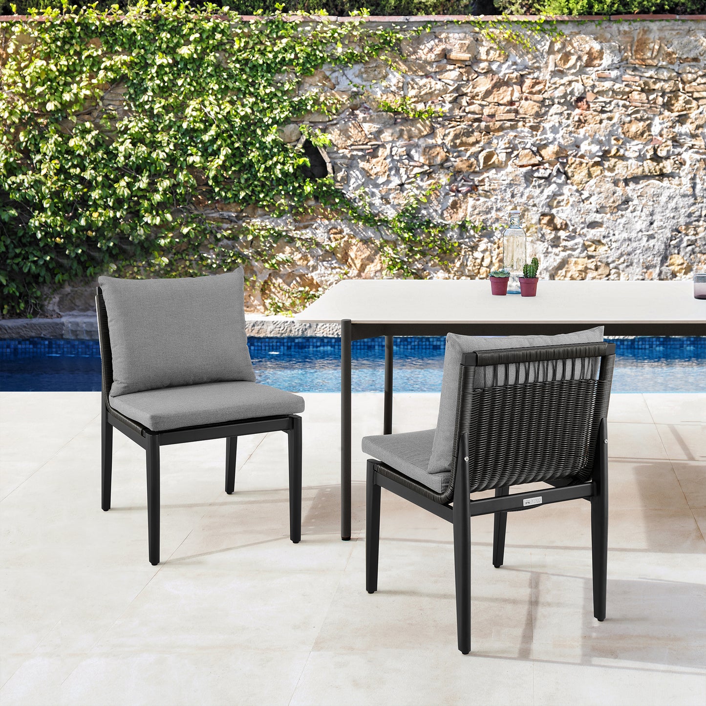 Grand Outdoor Patio Dining Chairs in Aluminum with Grey Cushions - Set of 2