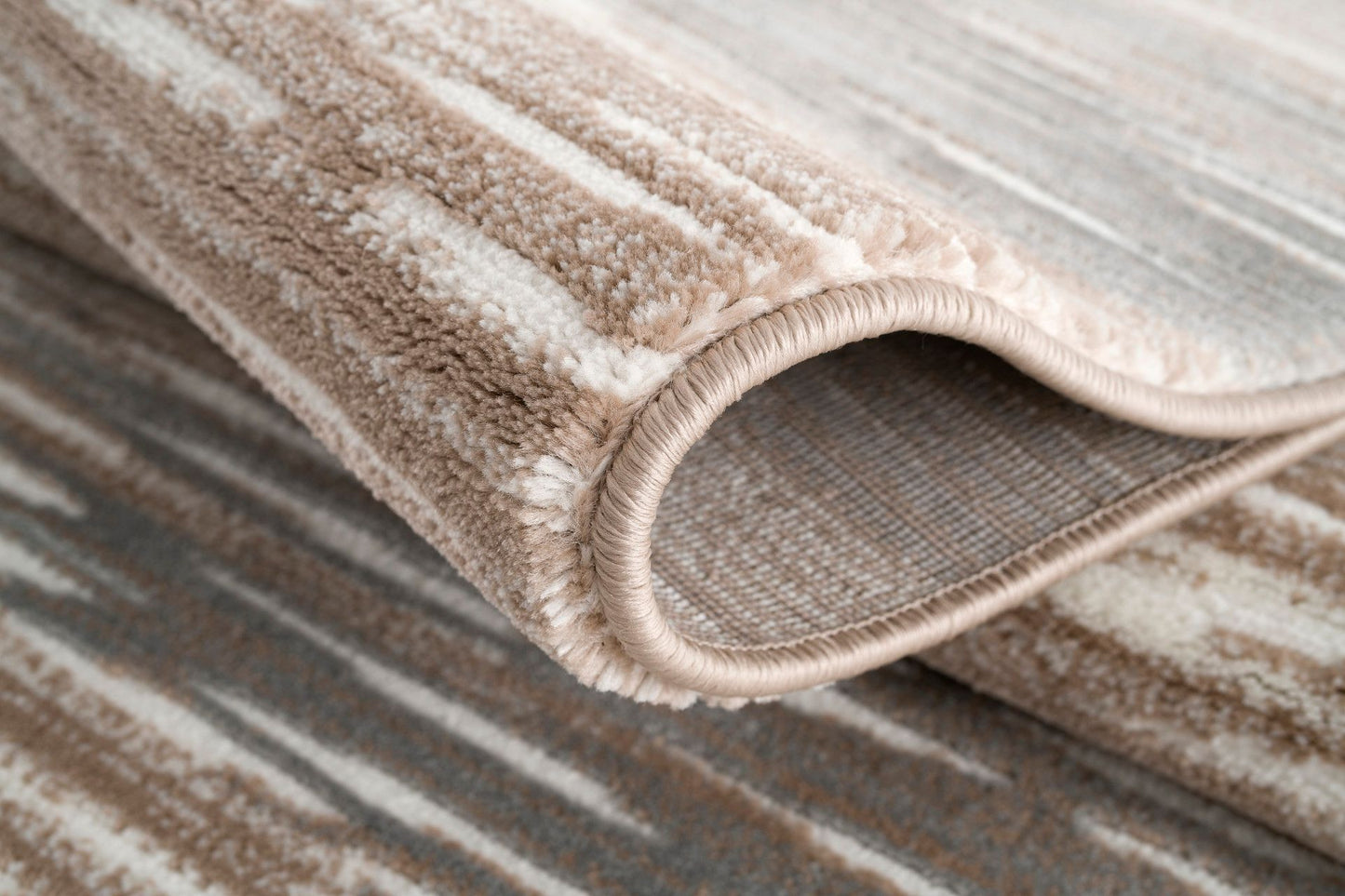 Abington-Ab13330-Gray_Beige-5.3 X 7.6 Area Rug