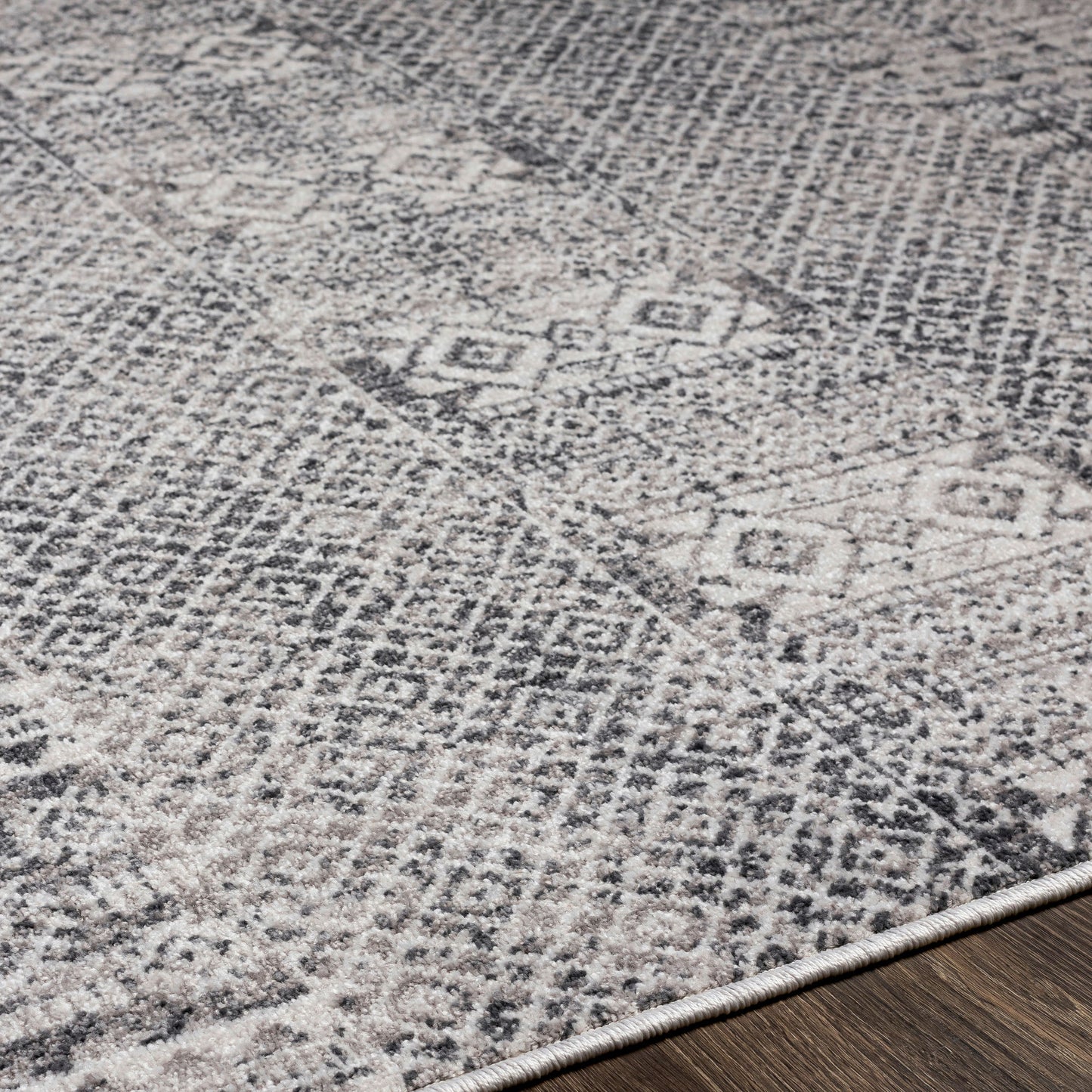 Surya Alice Rug 6'10" X 9' - Charcoal