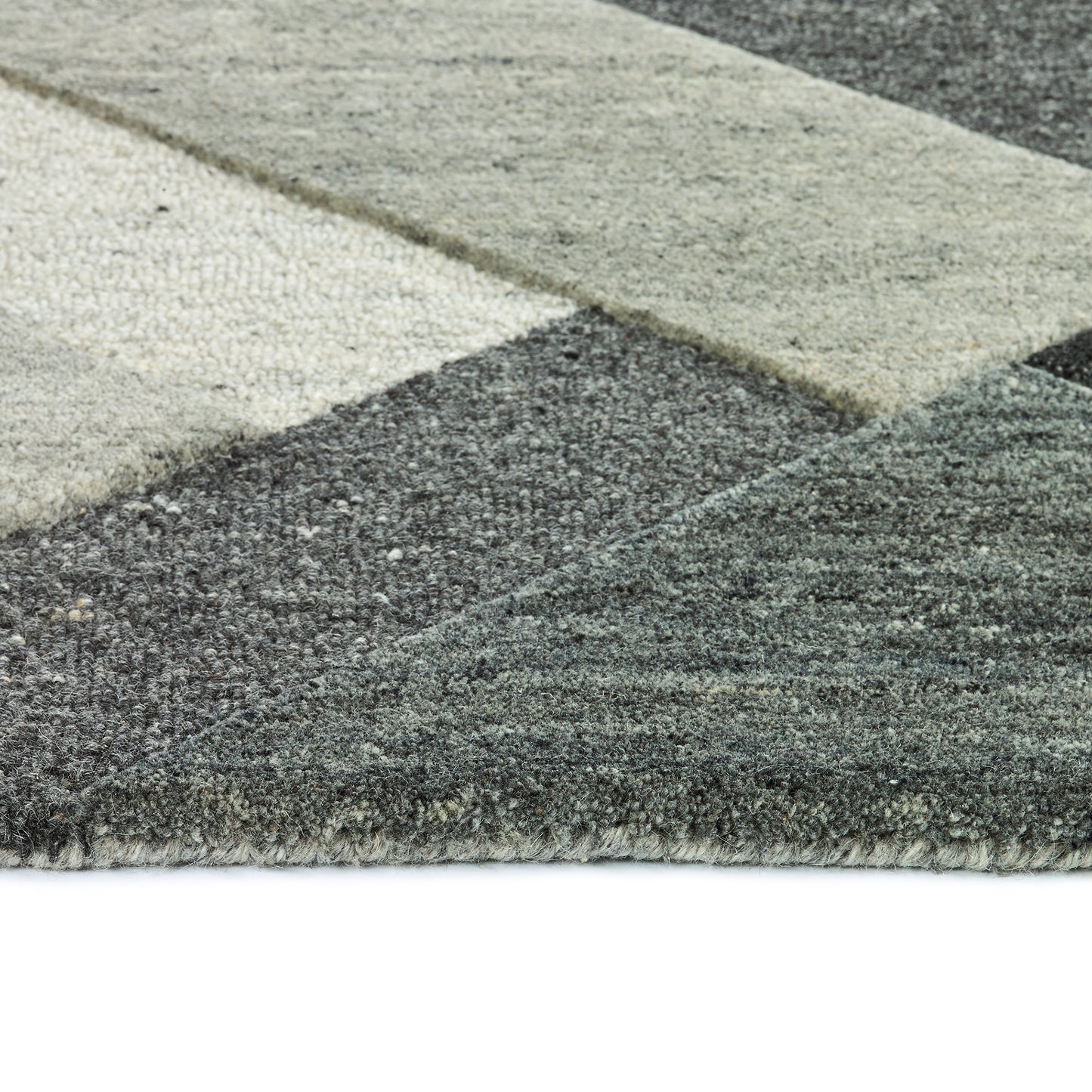 Kaleen Alzada Collection Charcoal Silver Throw Rug 2' x 3'
