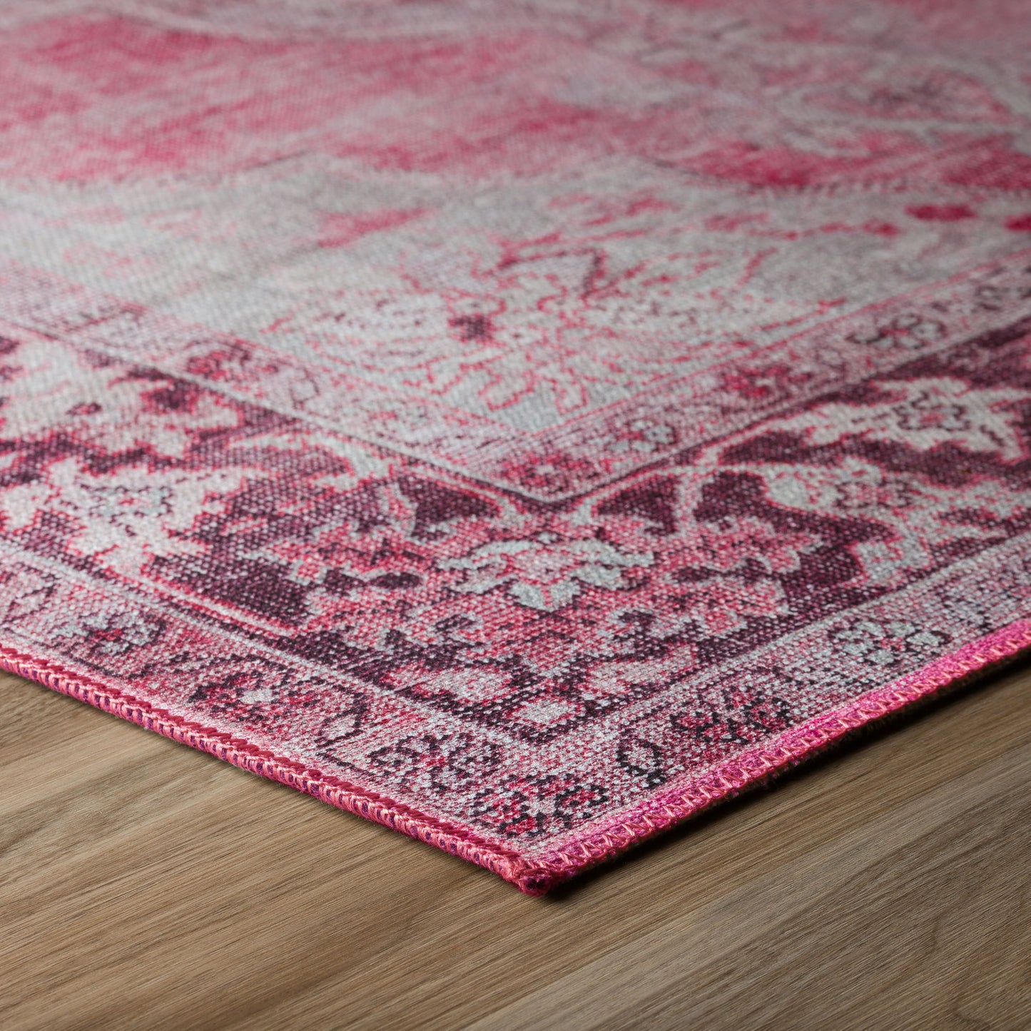 Amanti AM1 Blush 5' x 7'7" Rug