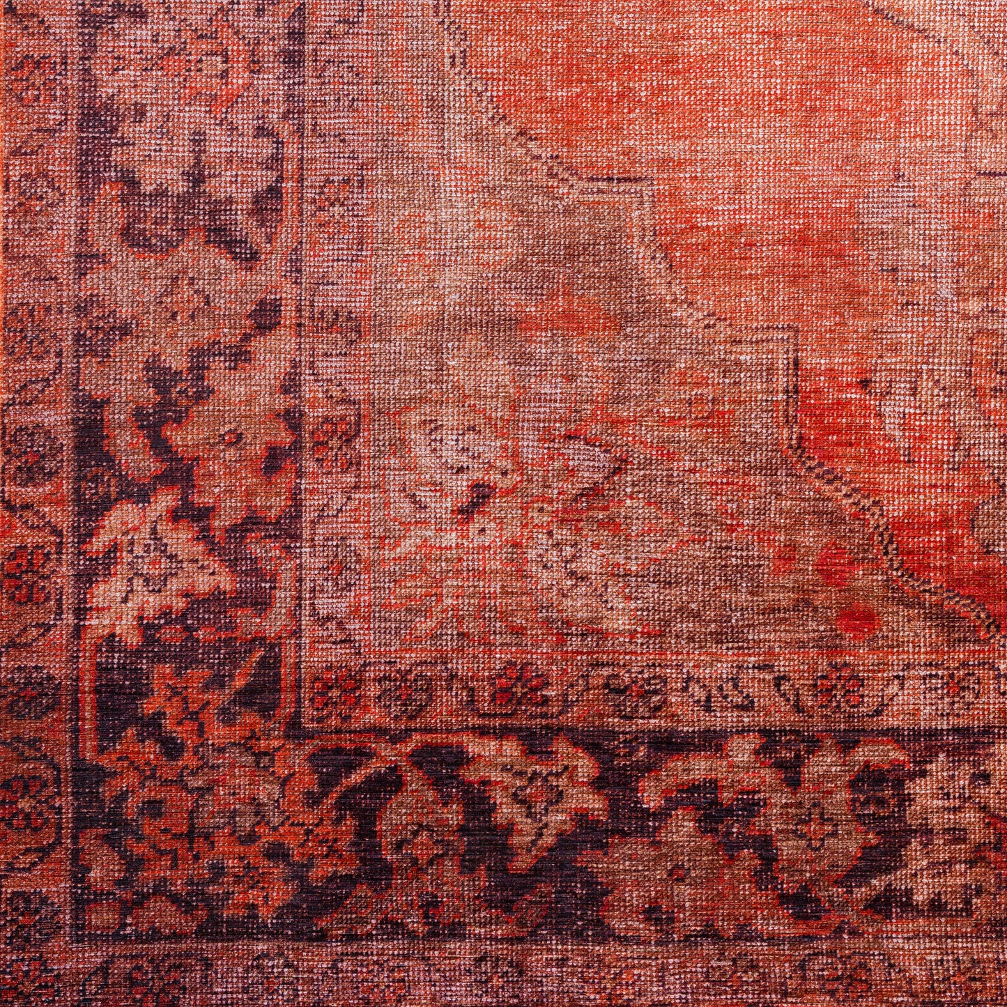 Amanti AM1 Ginger 2'3" x 7'7" Runner Rug