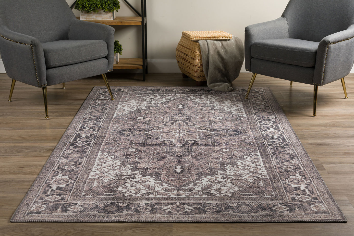Amanti AM3 Taupe 3'3" x 5'3" Rug