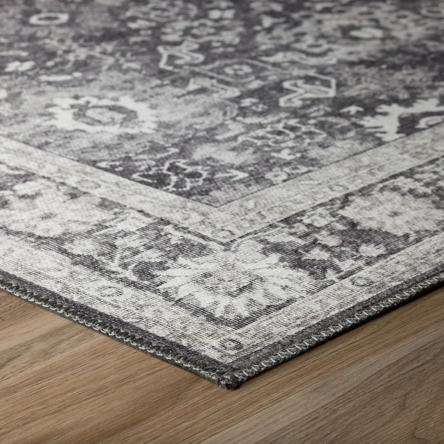 Amanti AM4 Dove 2'3" x 7'7" Runner Rug