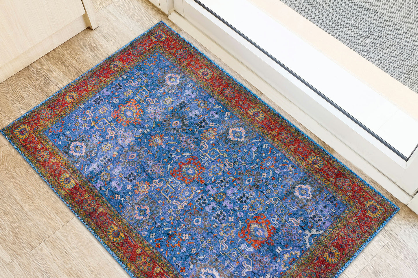 Amanti AM5 Riviera 1'8" x 2'6" Rug