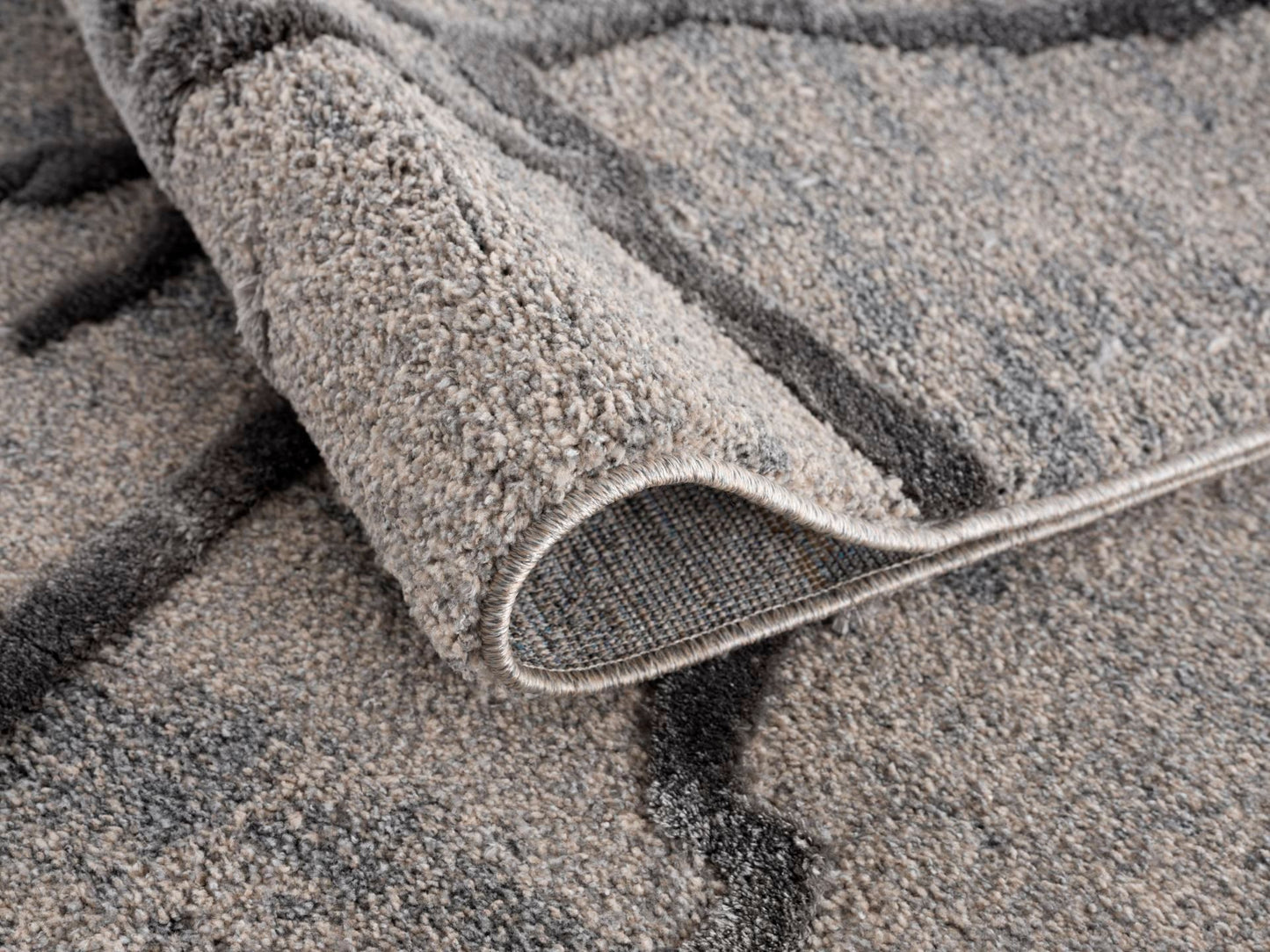 Amazon-Az10428-Gray-7.10 X 10.6 Area Rug