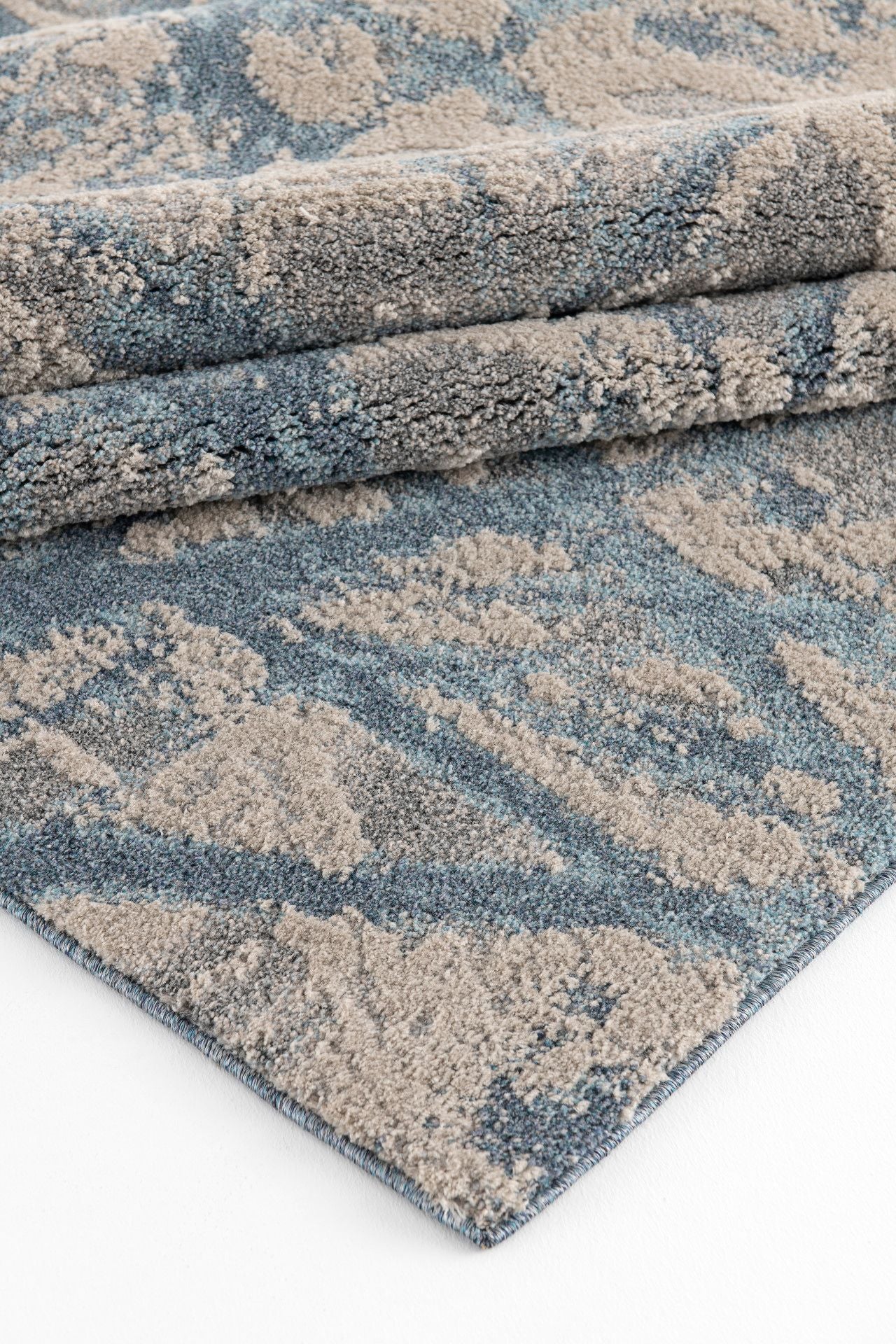 Amazon-Az10439-Gray_Blue-7.10 X 10.6 Area Rug