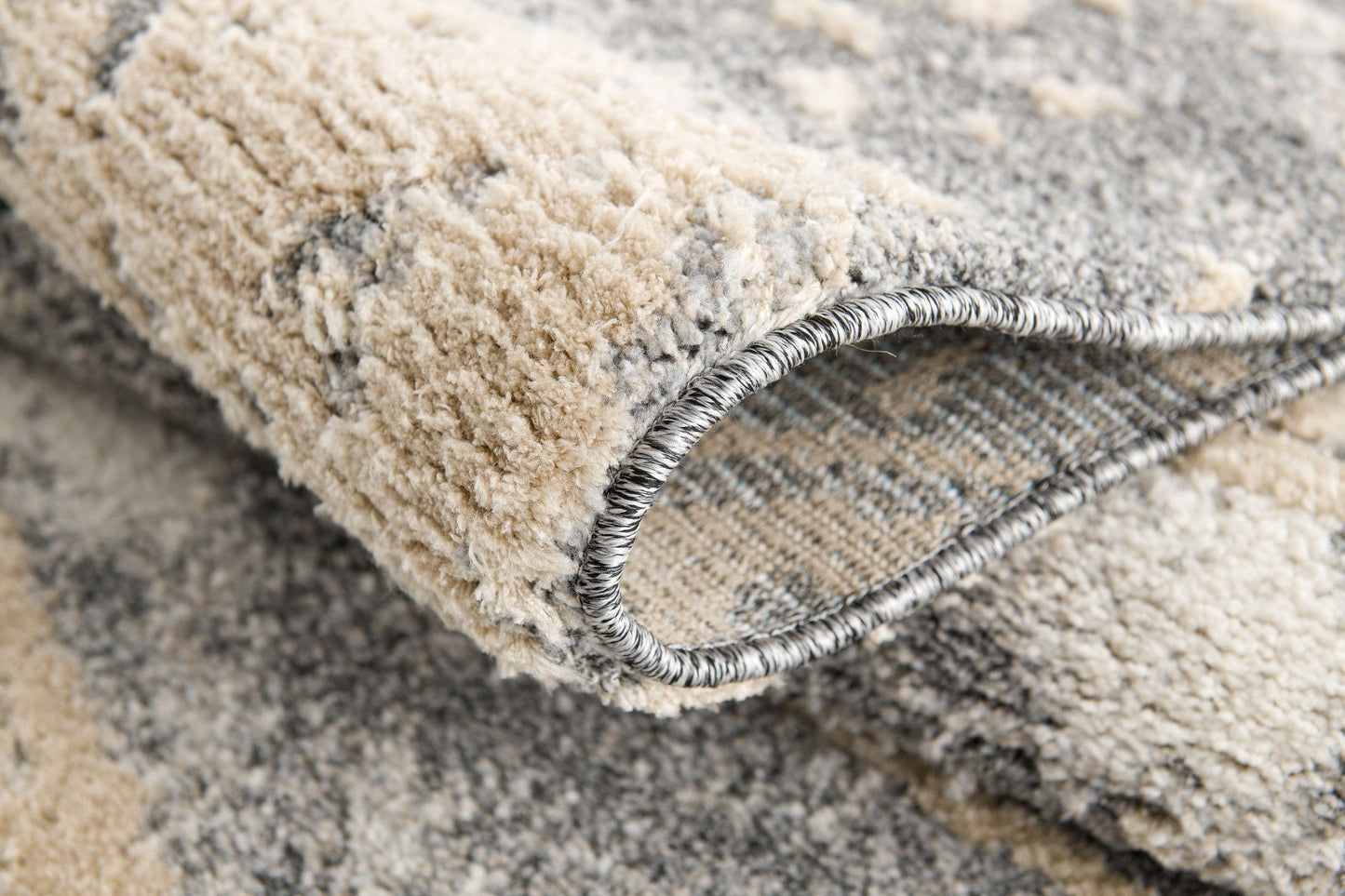 Amazon-Az11207-Grey-5.3X7.4-160X225 Area Rug