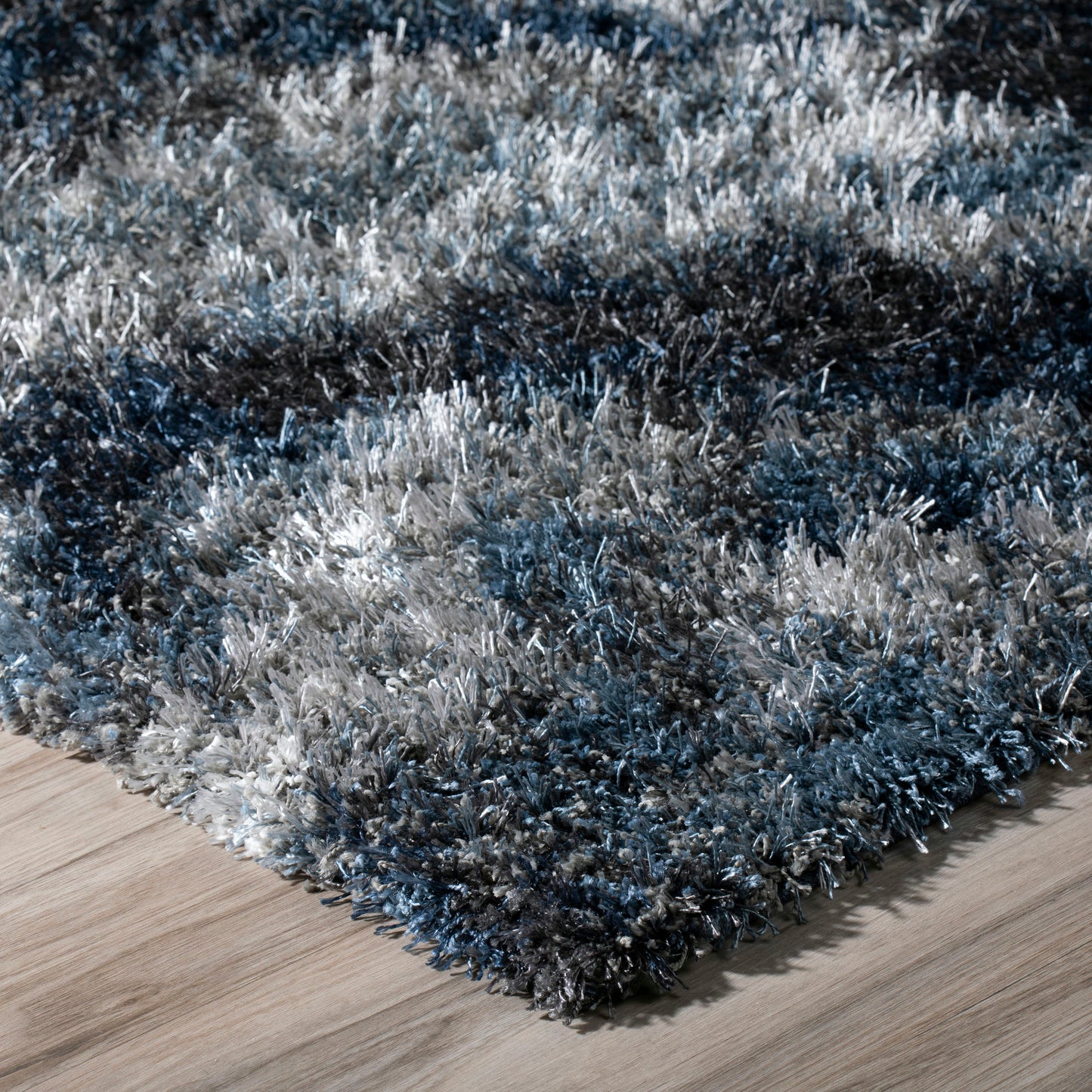 Arturro AT7 Navy 7'10" x 10'7" Rug