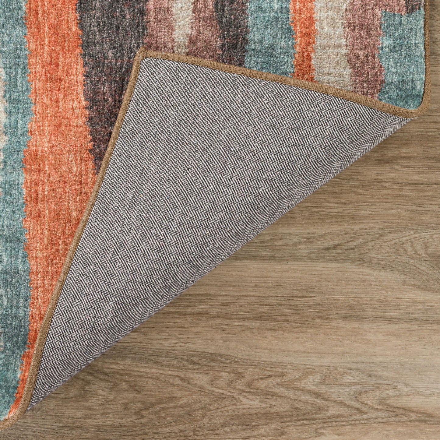 Brisbane BR7 Canyon 1'8" x 2'6" Rug