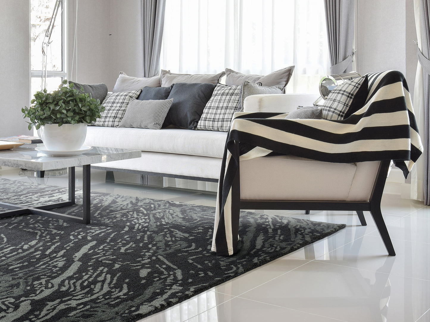 Kaleen Brushstrokes Collection Dark Charcoal Runner 2'6" x 8'