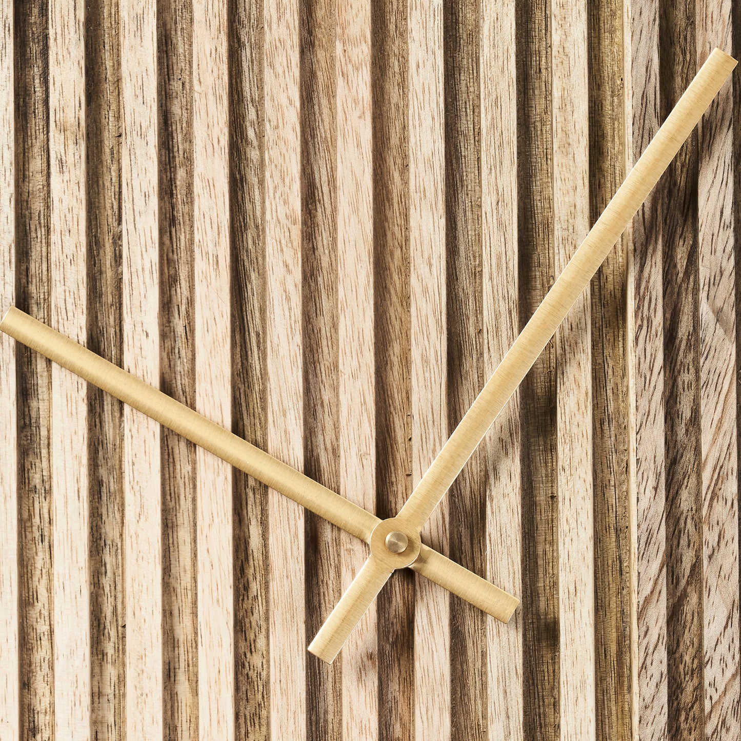 Yalina Natural Mango Wood Wall Clock With Lazer Cut