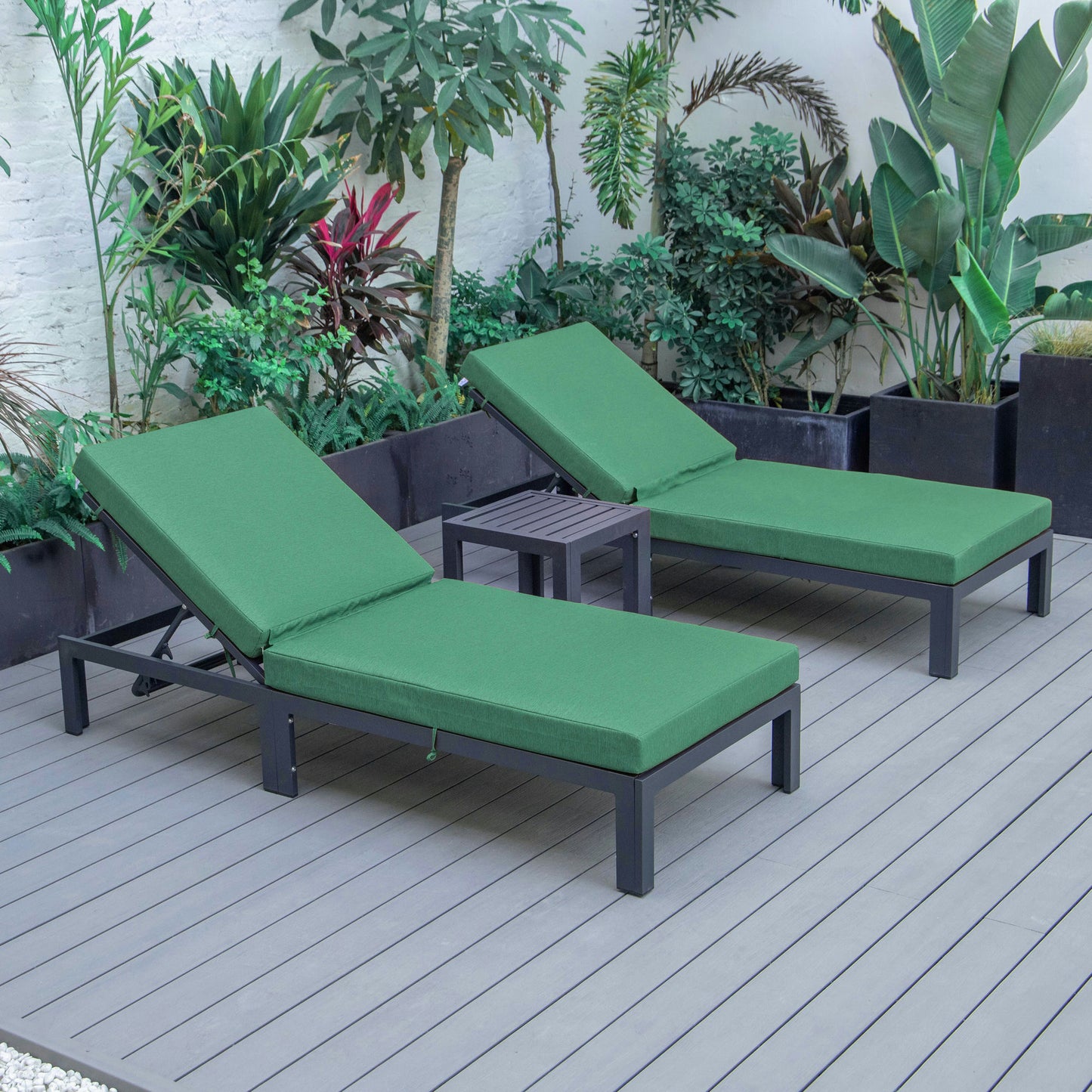 LeisureMod Chelsea Modern Outdoor Chaise Lounge Chair Set of 2- Green