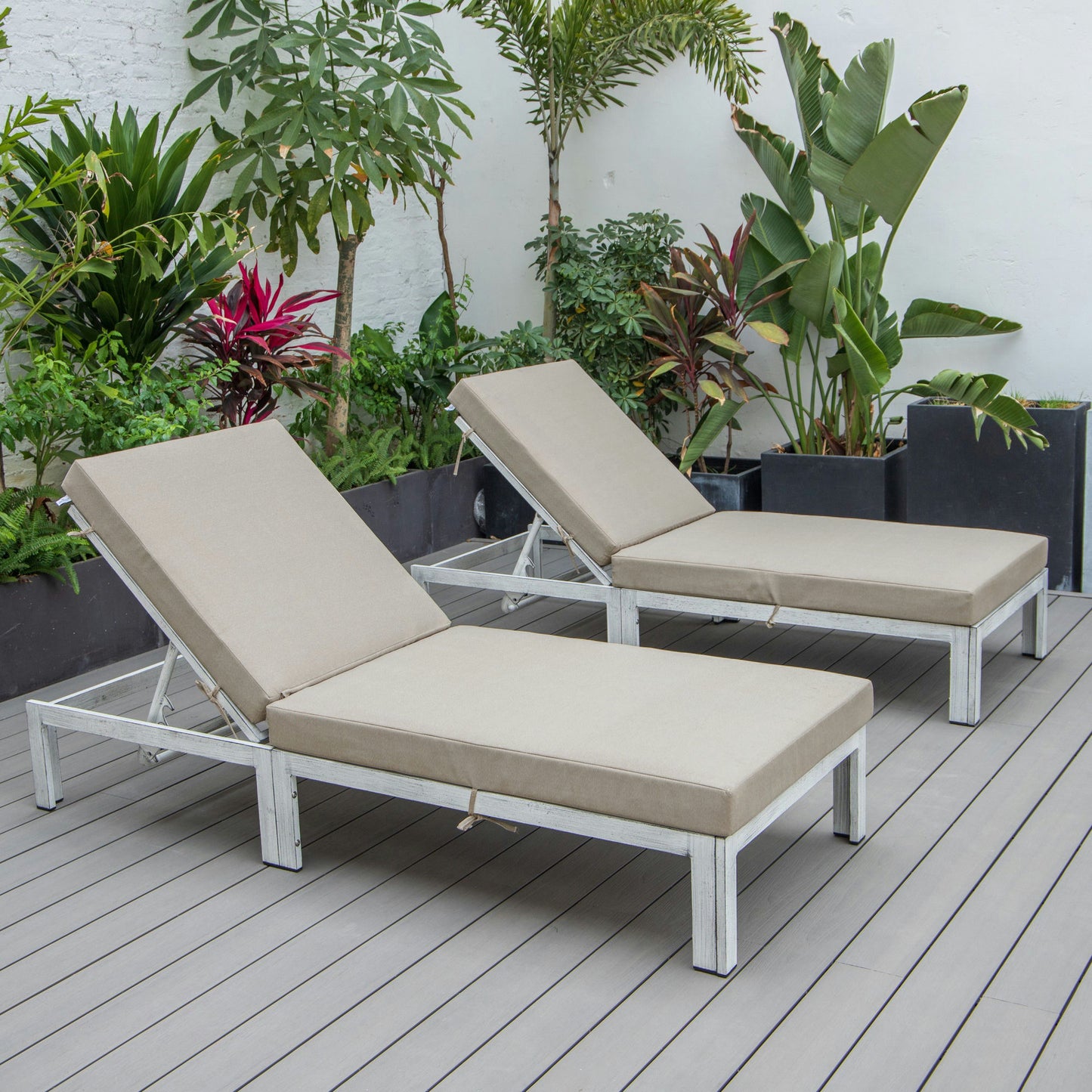 LeisureMod Chelsea Outdoor Grey Lounge Chair With Cushions Set of 2 - Beige