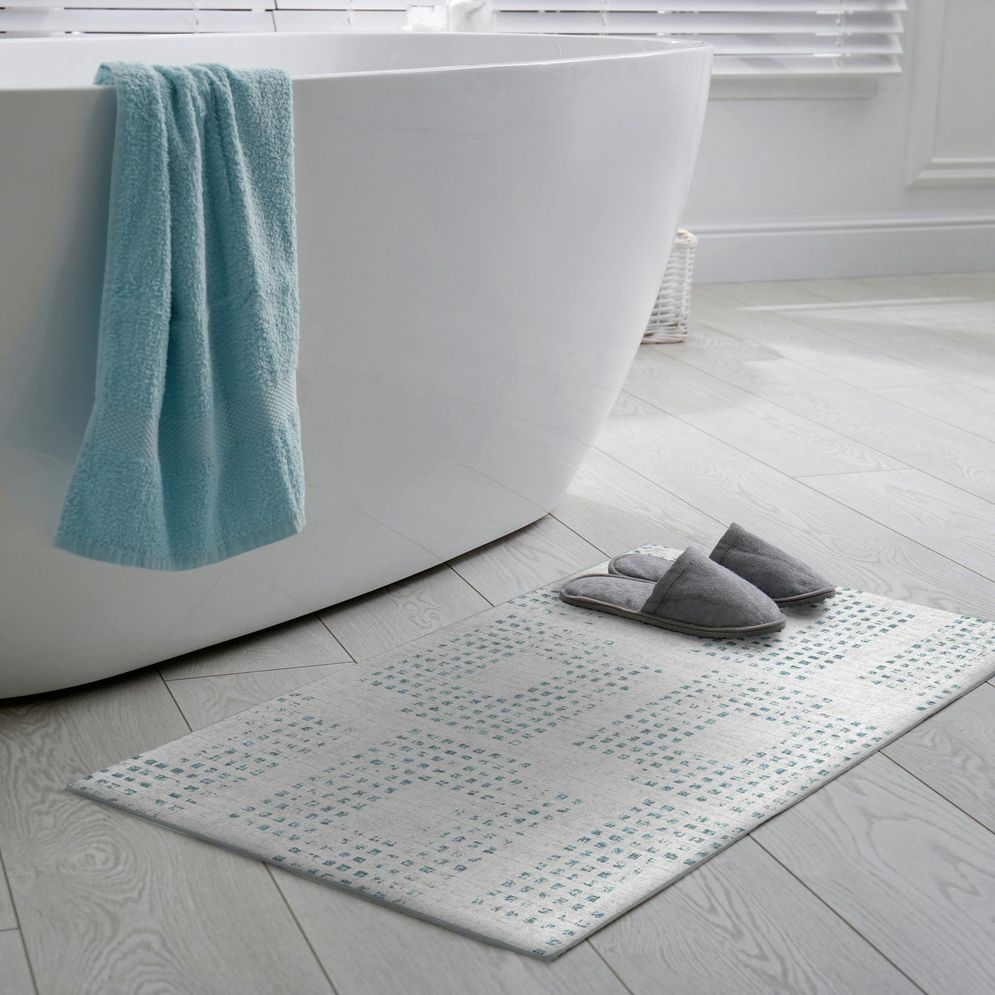 Delano DA1 Tin 2' x 3' Rug