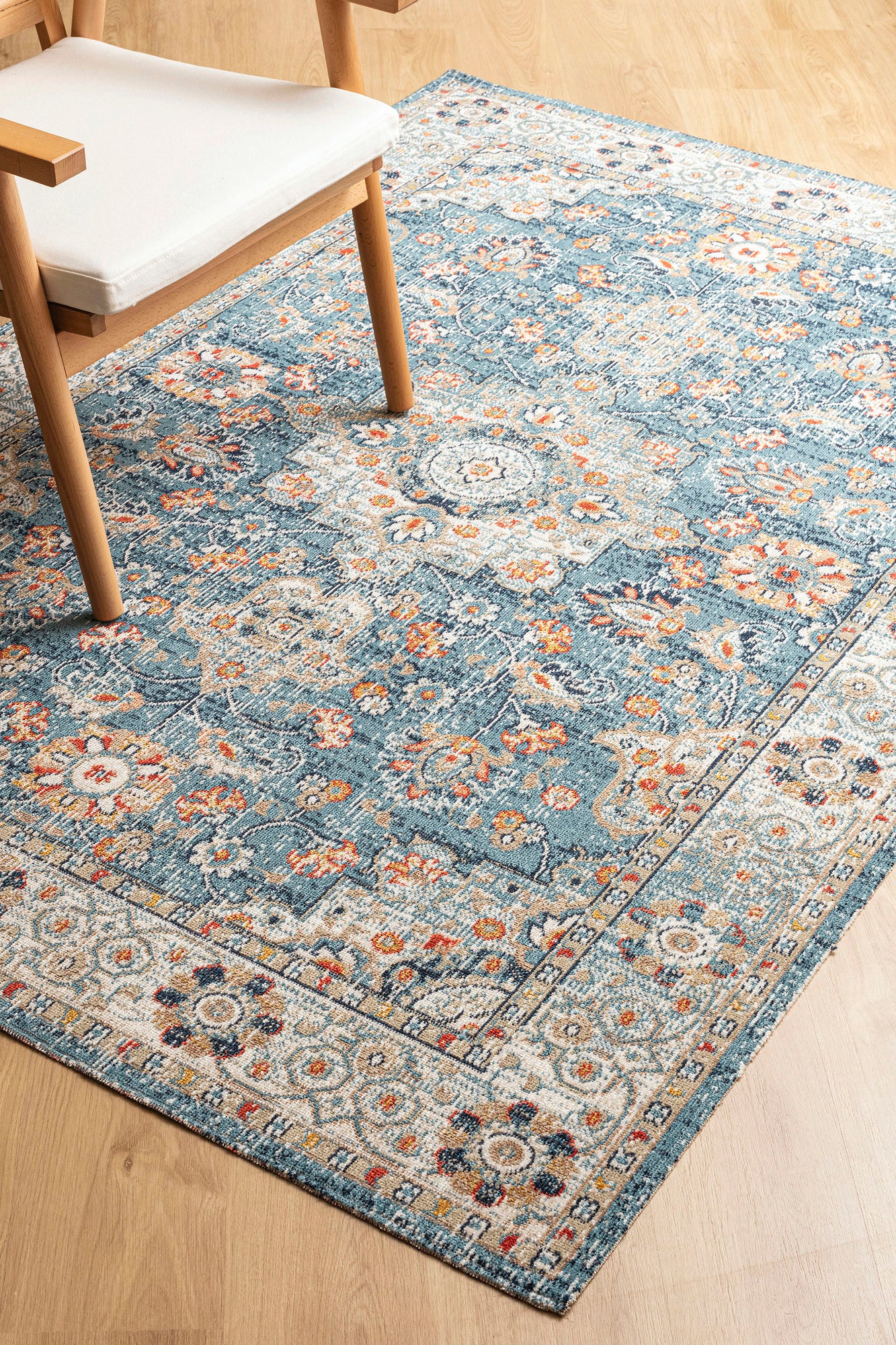 Kaleen Deya Collection Blue Coral Area Rug 7'10" x 10'2"
