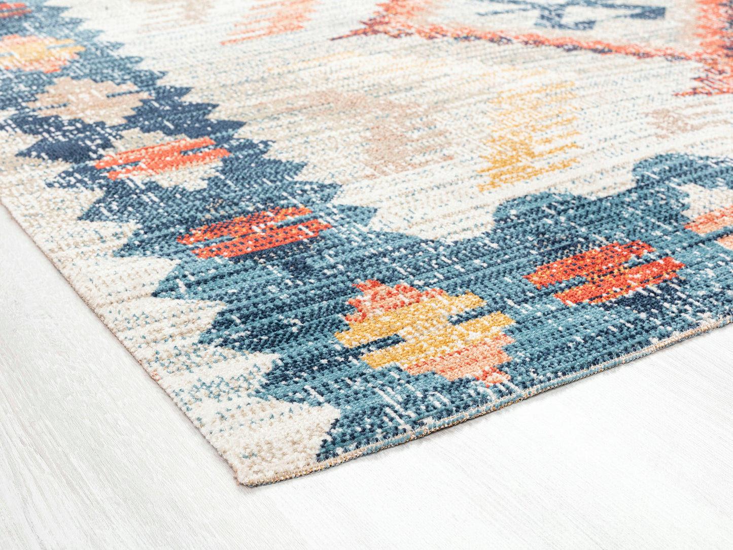 Kaleen Deya Collection Cream Coral Throw Rug 2' x 3'