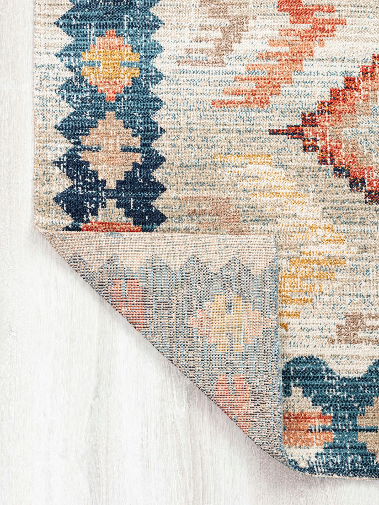 Kaleen Deya Collection Cream Coral Throw Rug 2' x 3'