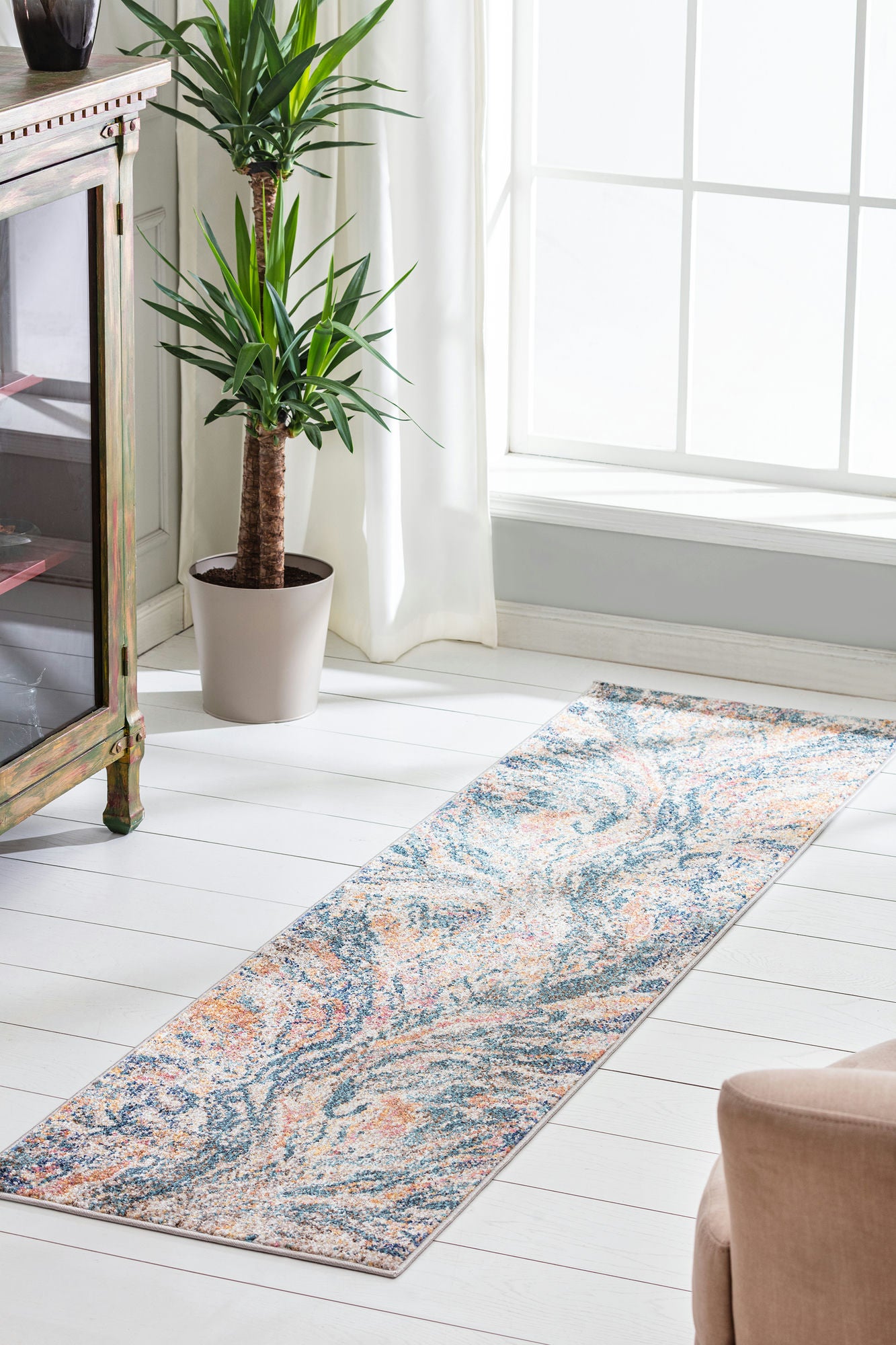 Kaleen Dasha Collection Multi Blue Area Rug 5'5" x 7'9"