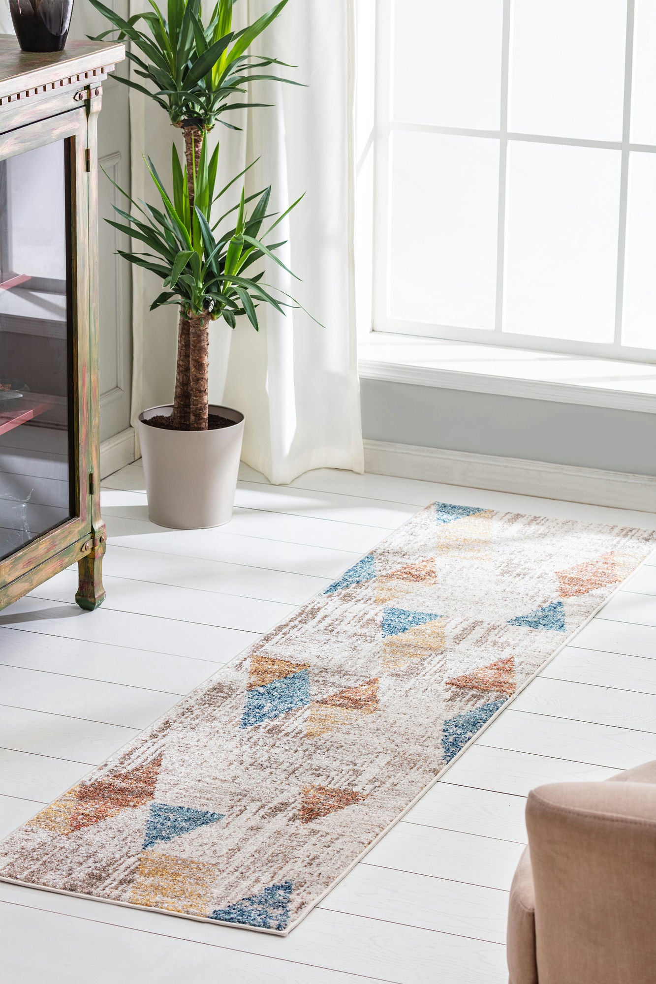 Kaleen Dasha Collection DSH06-01 Ivory Area Rug 6'7" x 6'7"