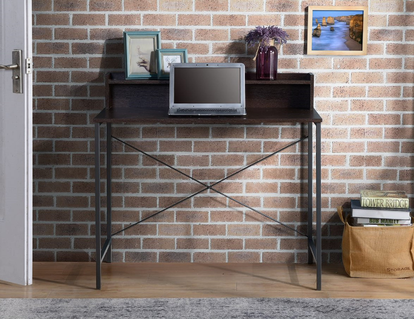 Dark Oak Writing Desk with Hutch