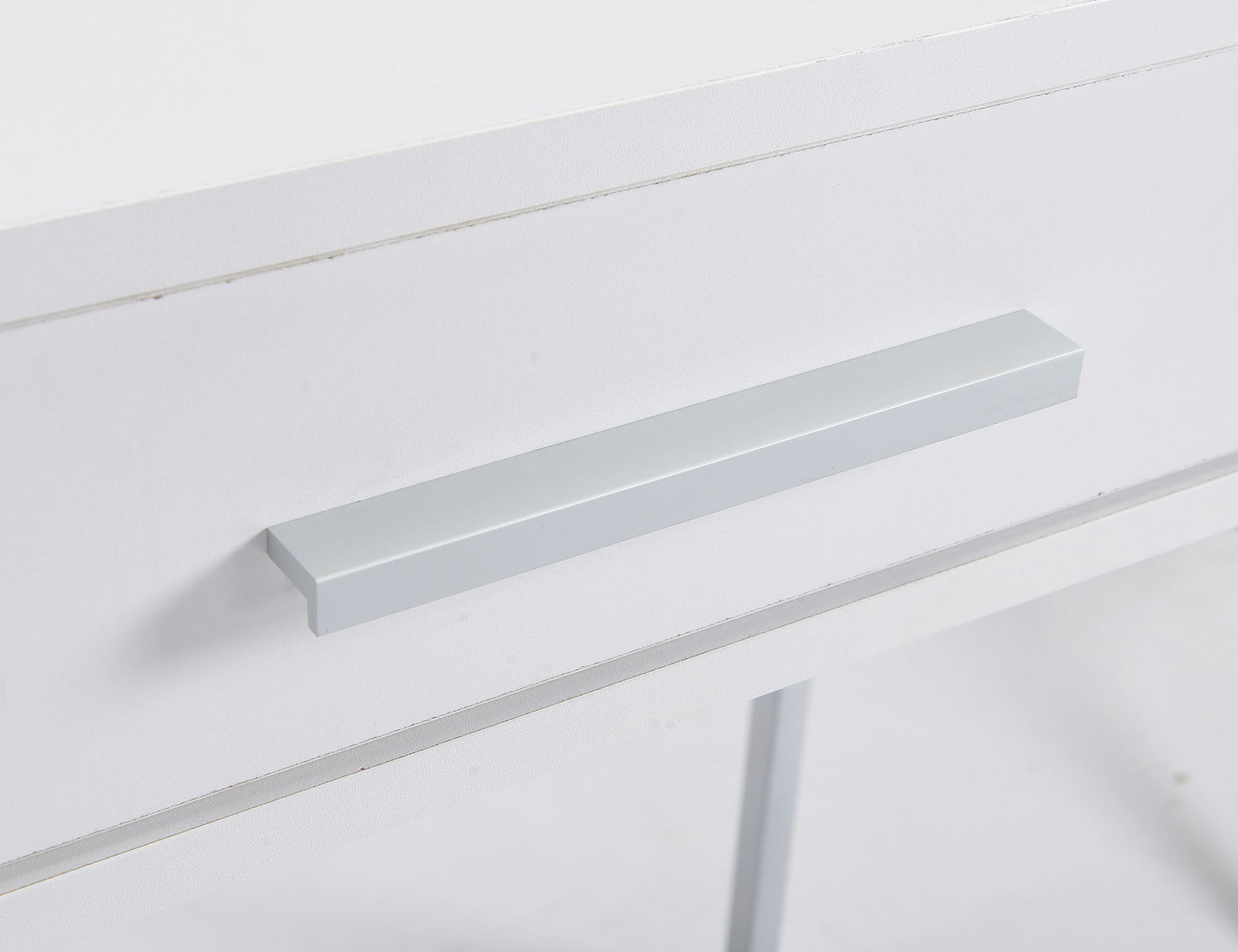 White finish computer desk with Metal legs