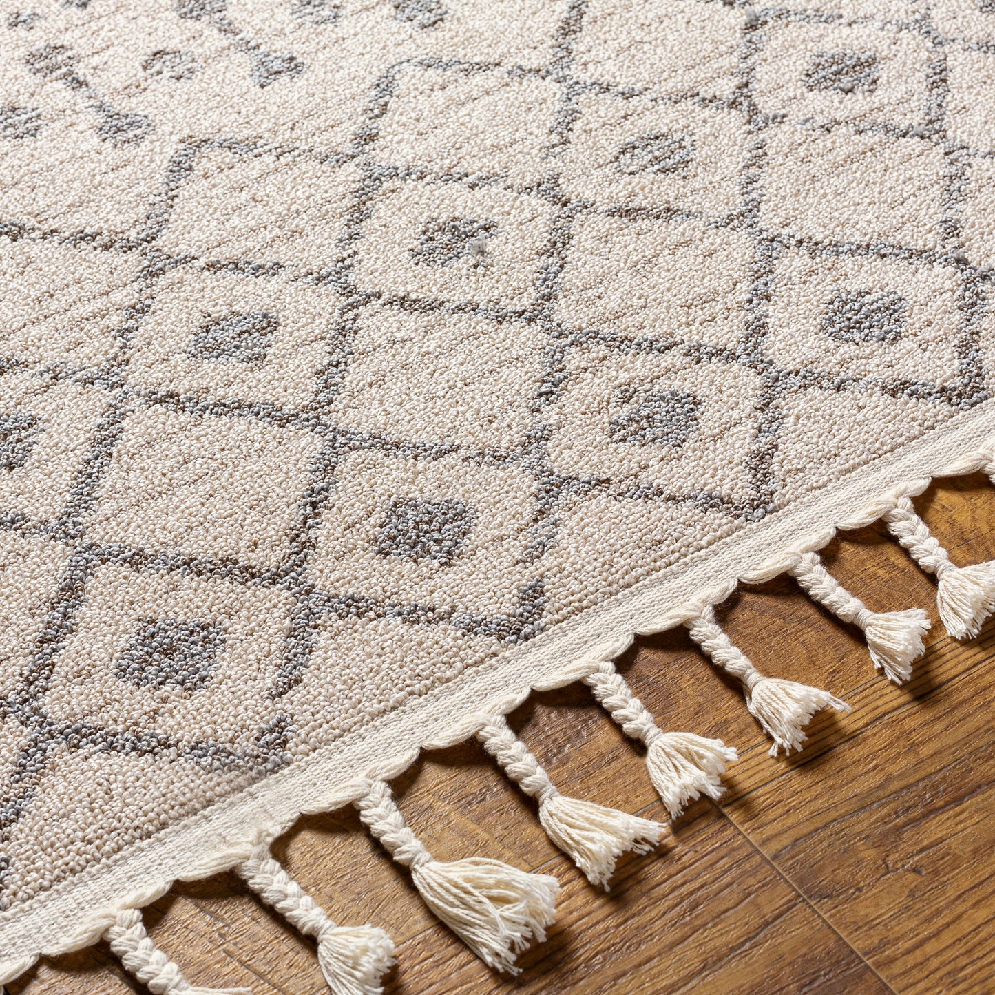 Surya Euphoria Erp-2321 Rug 5'3" X 7'3"
