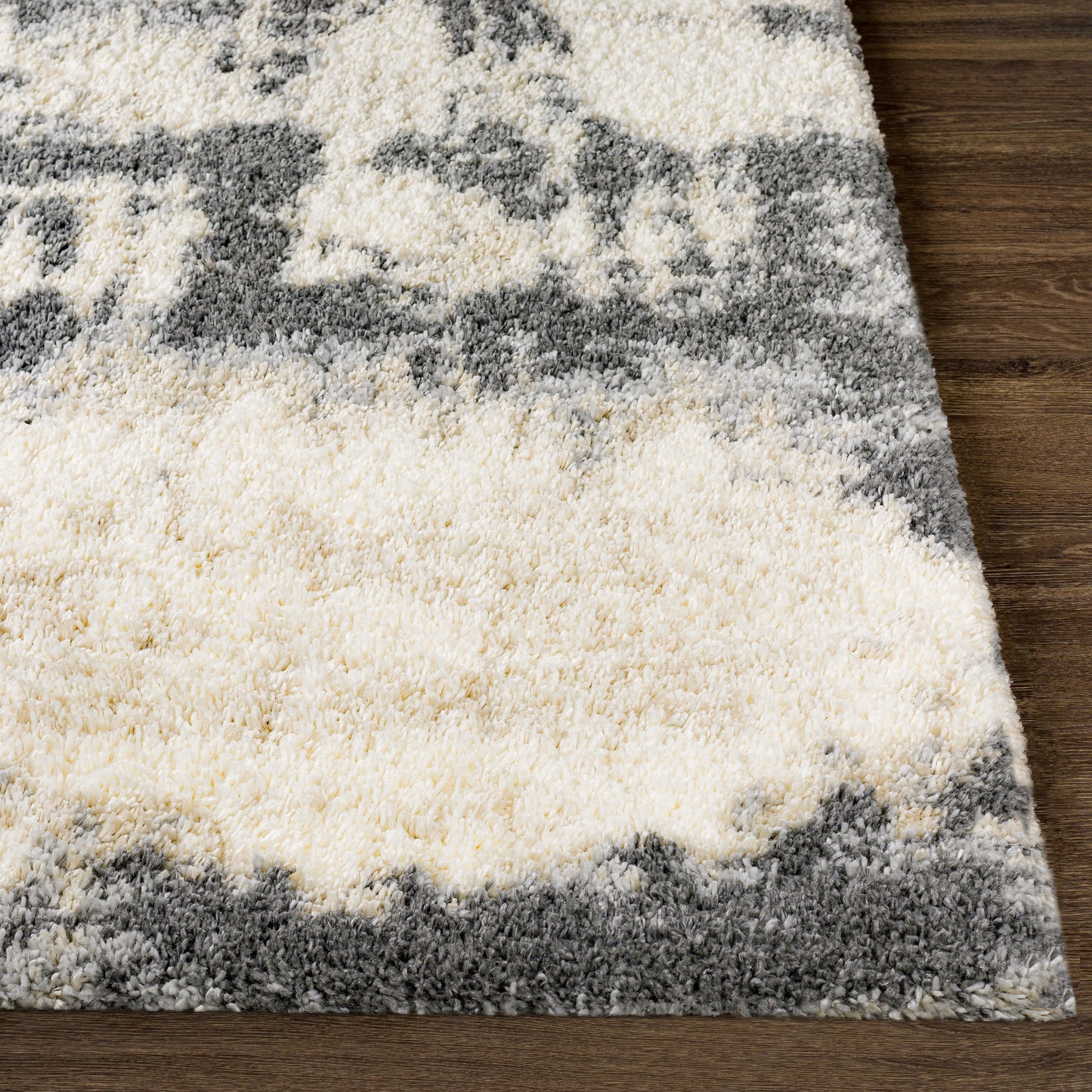Surya Eskimo Shag Rug 6'7" X 9' (Black)