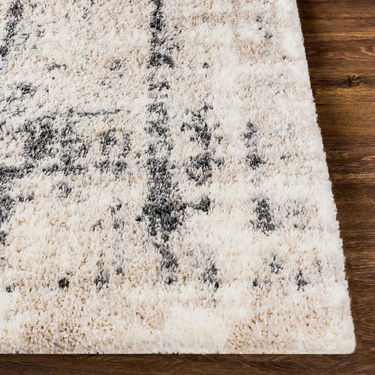 Surya Eskimo Shag Light Beige Rug 2'7" X 7'3"