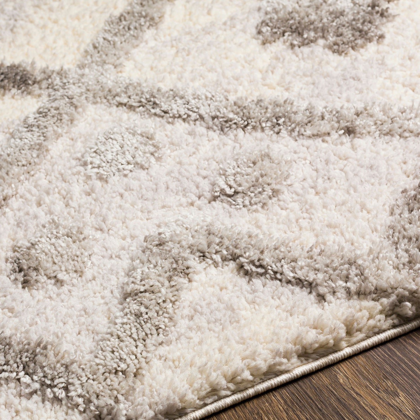 Surya Everton Rug 2' X 3' - Gray