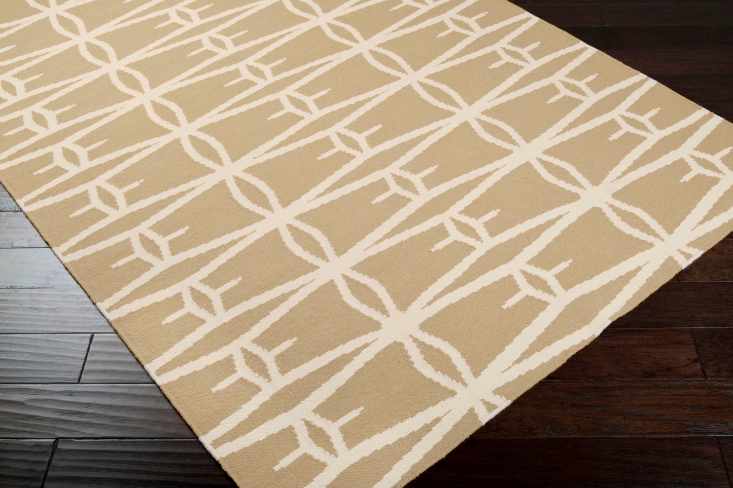 Surya Fallon Tan Rug 2' X 3'