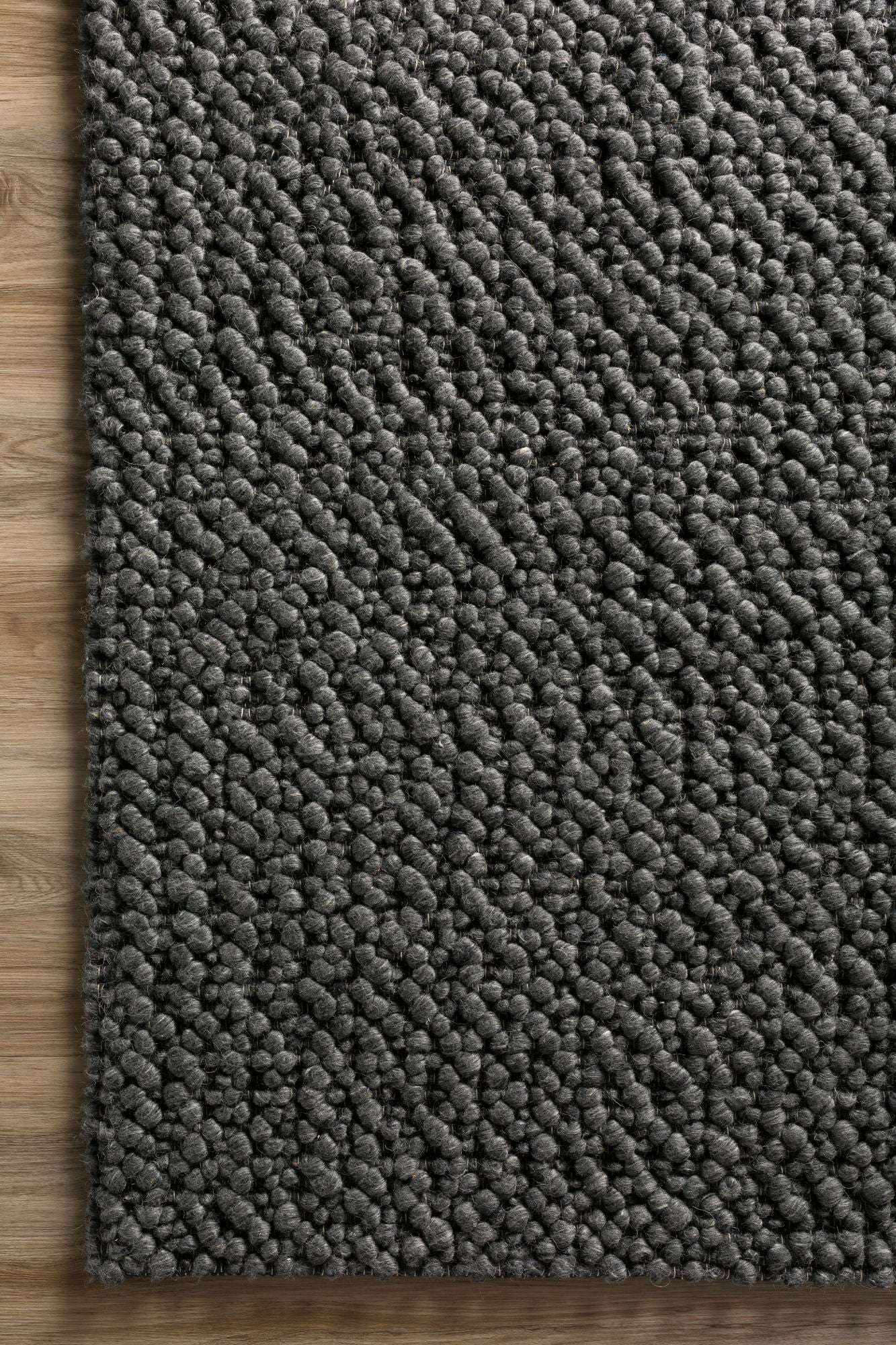 Gorbea GR1 Charcoal 2'3" x 7'6" Runner Rug