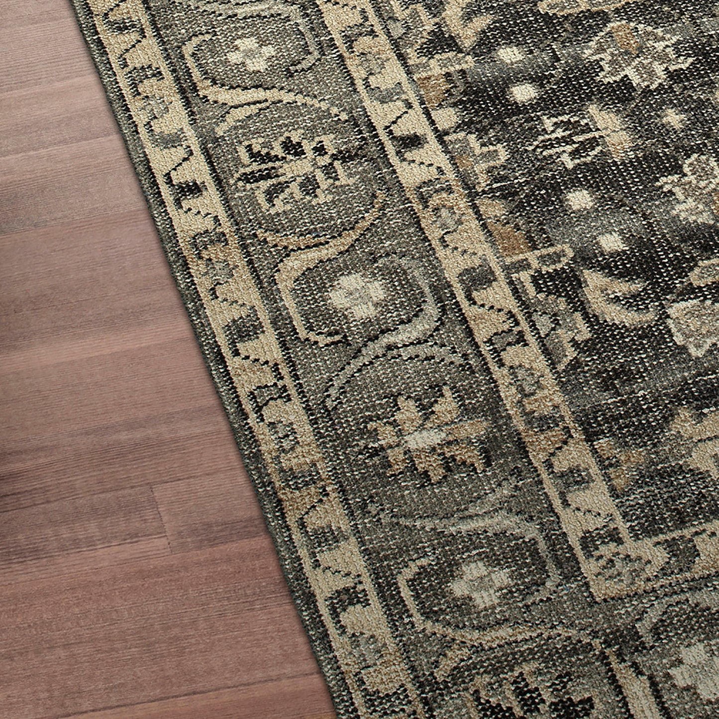 Kaleen Herrera Collection Charcoal Gray Throw Rug 3' x 5'