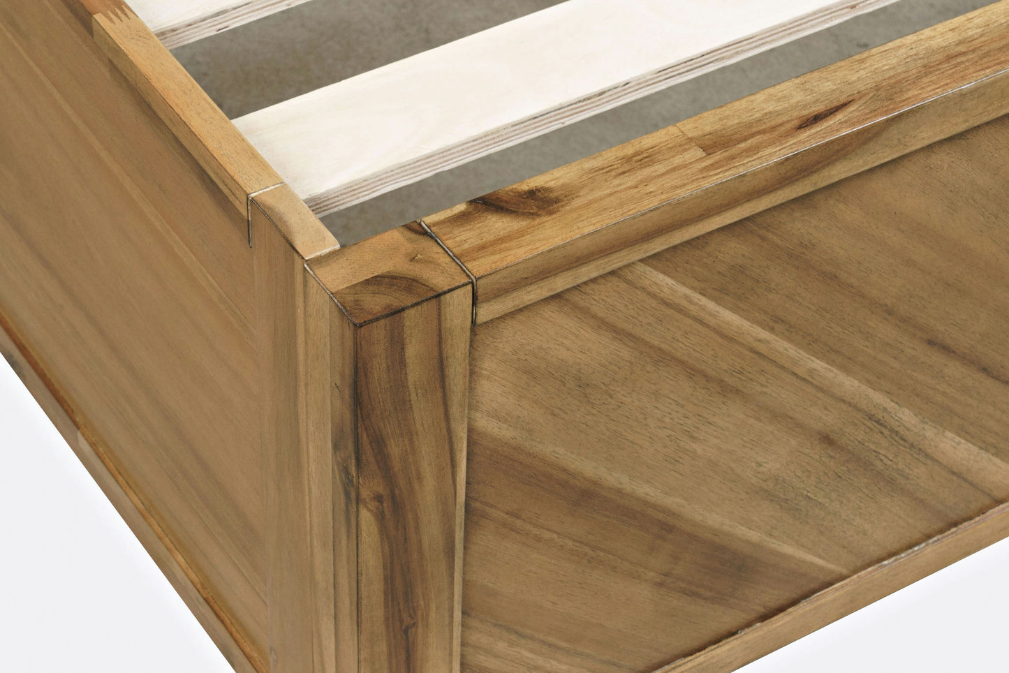 Eloquence Contemporary Modern Queen Size Bed - Natural