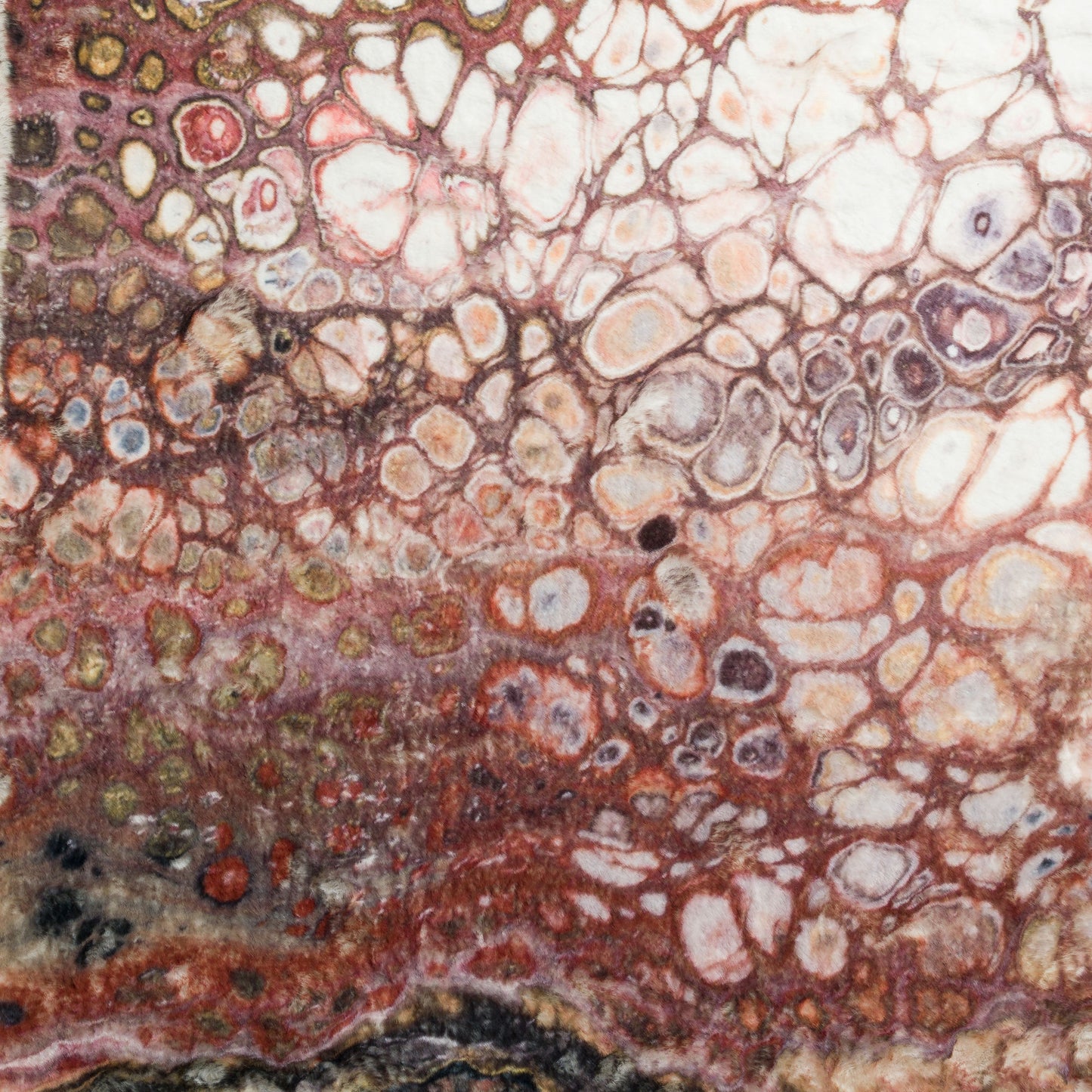 Kikiamo KK15 Canyon 2'3" x 7'6" Runner Rug