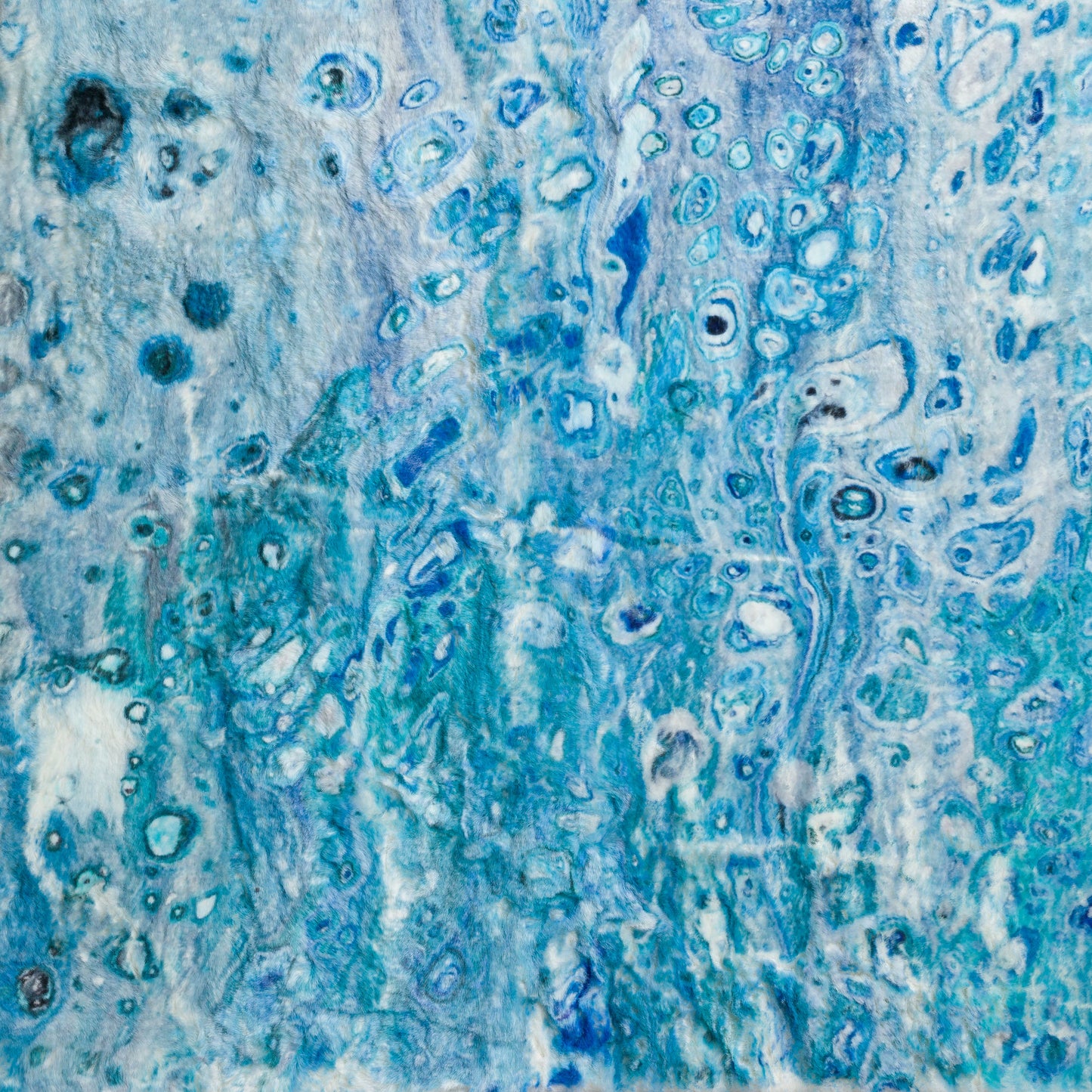 Kikiamo KK18 Ocean 8' x 8' Round Rug